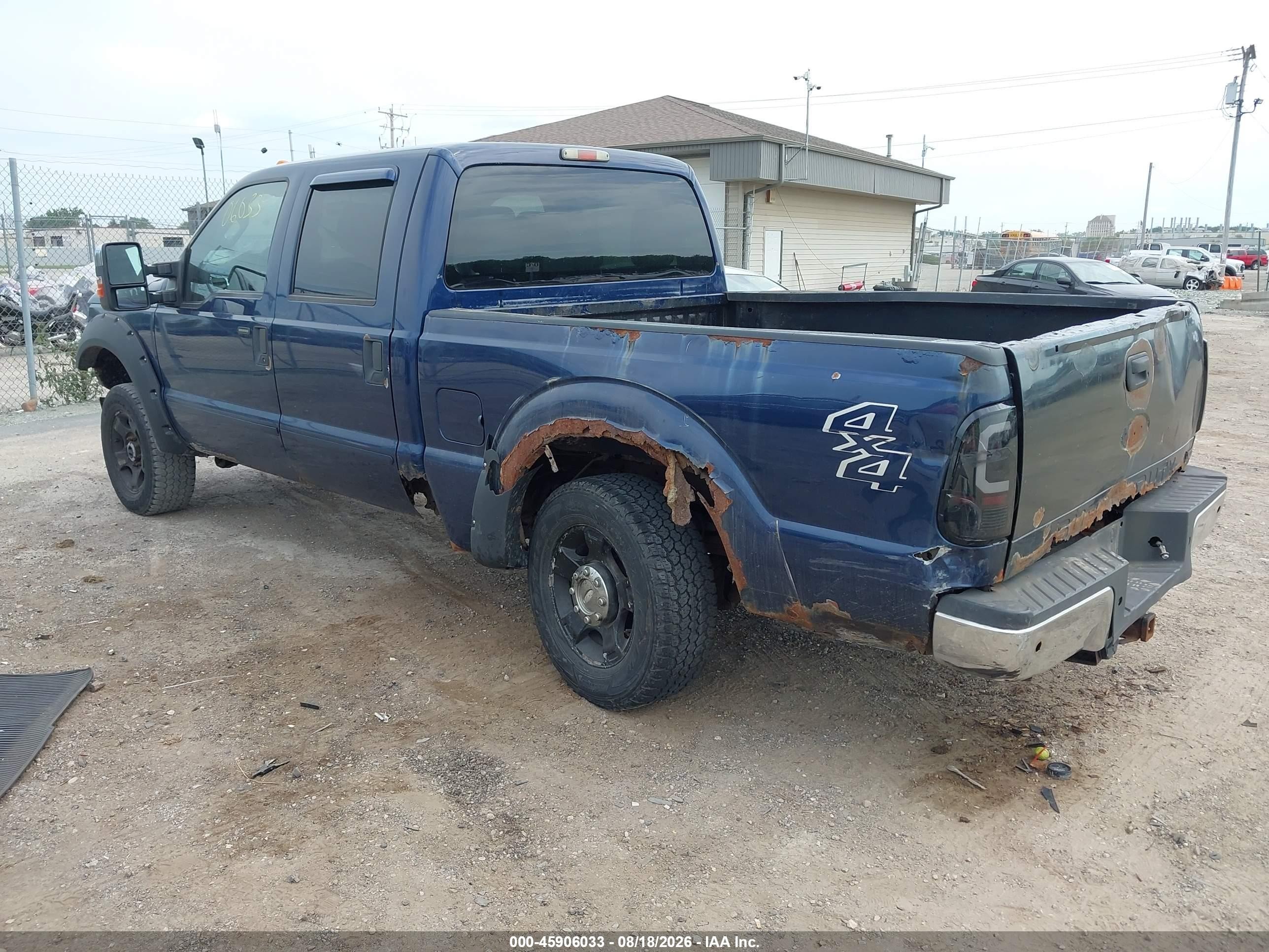 2011 Ford F-250 Xlt Синий vin: 1FT7W2B61BEA15574
