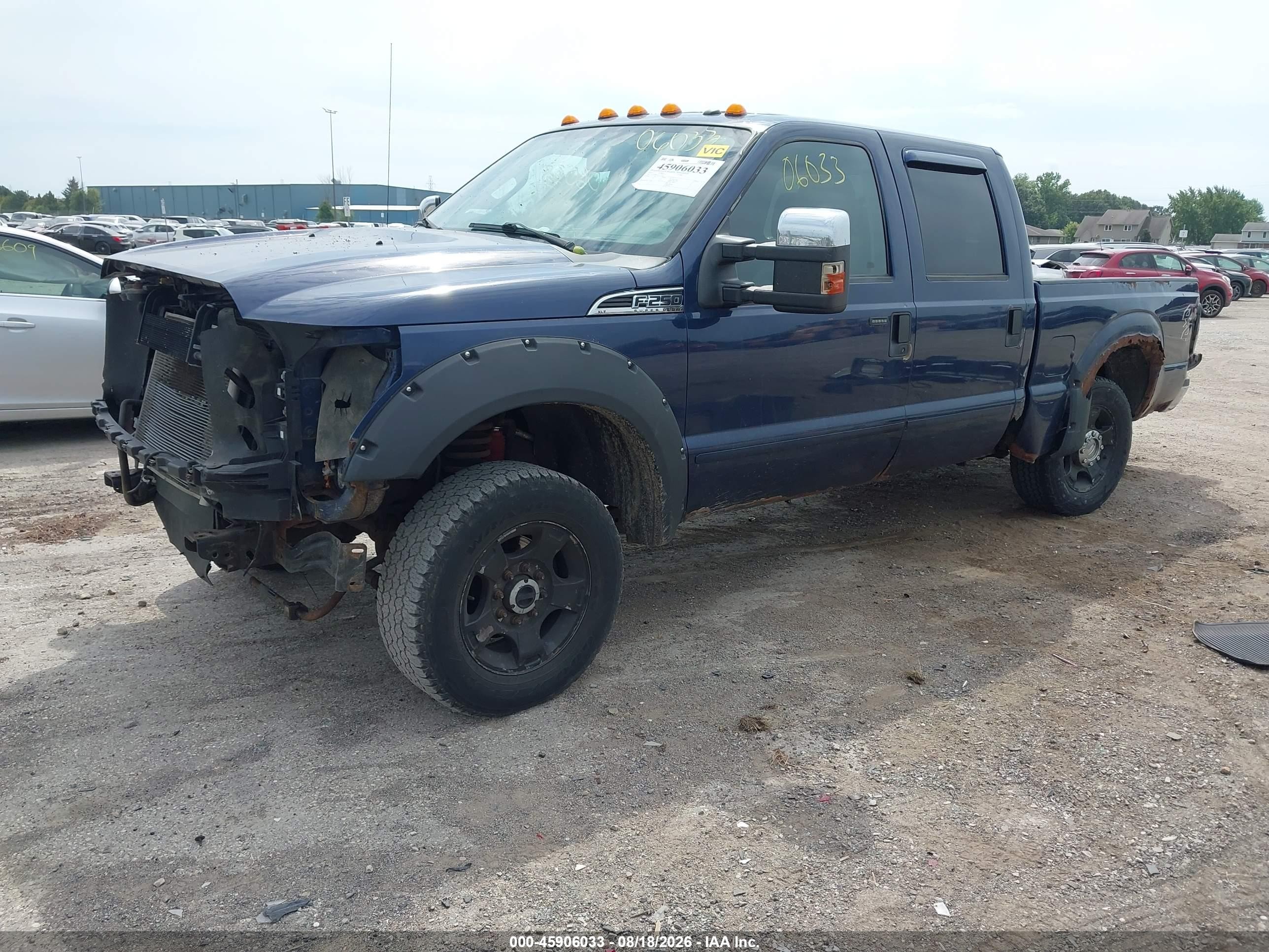 2011 Ford F-250 Xlt Синий vin: 1FT7W2B61BEA15574