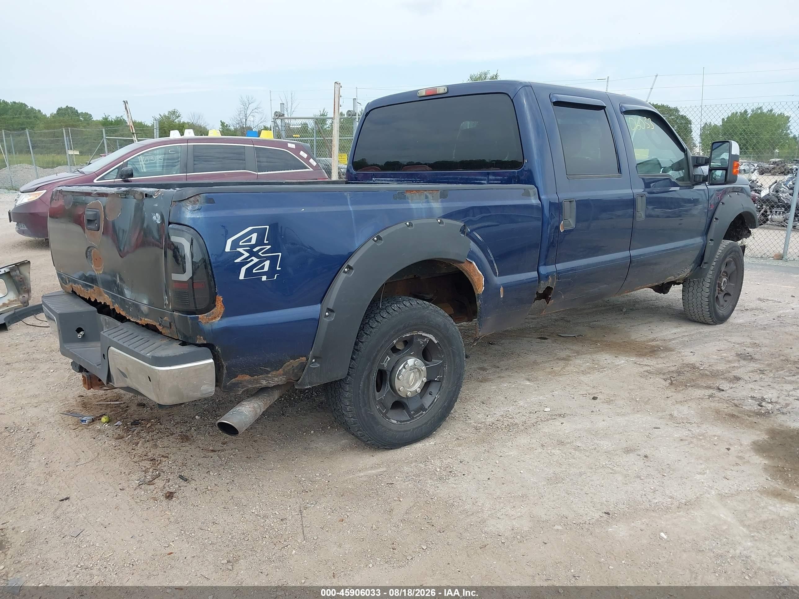 2011 Ford F-250 Xlt Синий vin: 1FT7W2B61BEA15574
