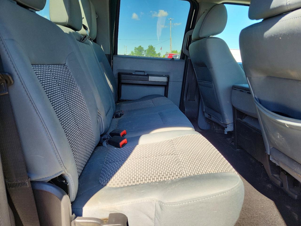 2011 Ford F250 Super Duty Зеленый vin: 1FT7W2B61BEC91687