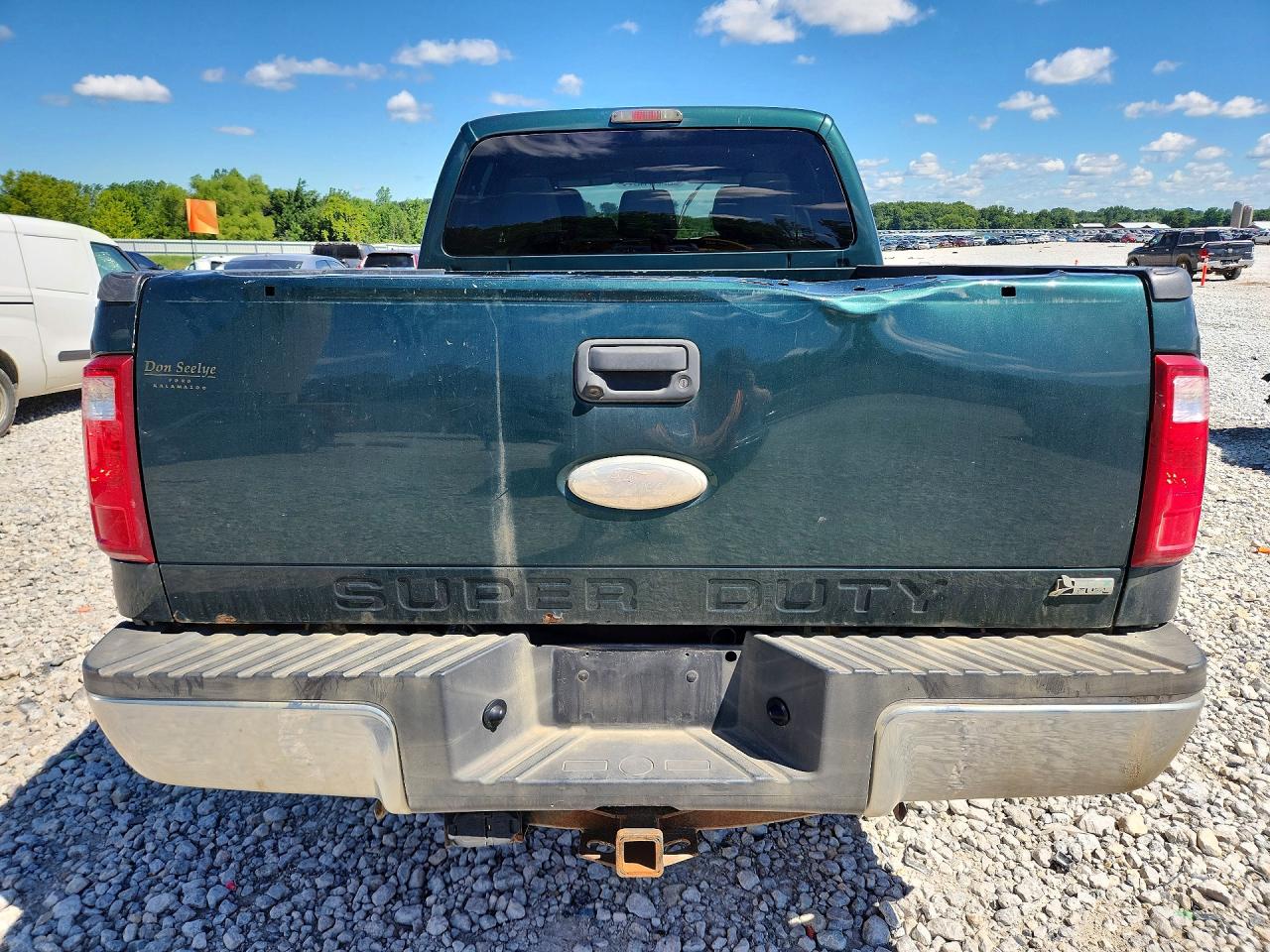 2011 Ford F250 Super Duty Зеленый vin: 1FT7W2B61BEC91687