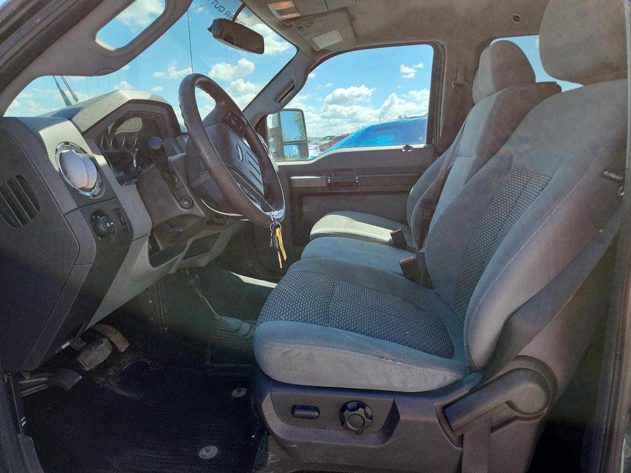 2011 Ford F250 Super Duty Зеленый vin: 1FT7W2B61BEC91687