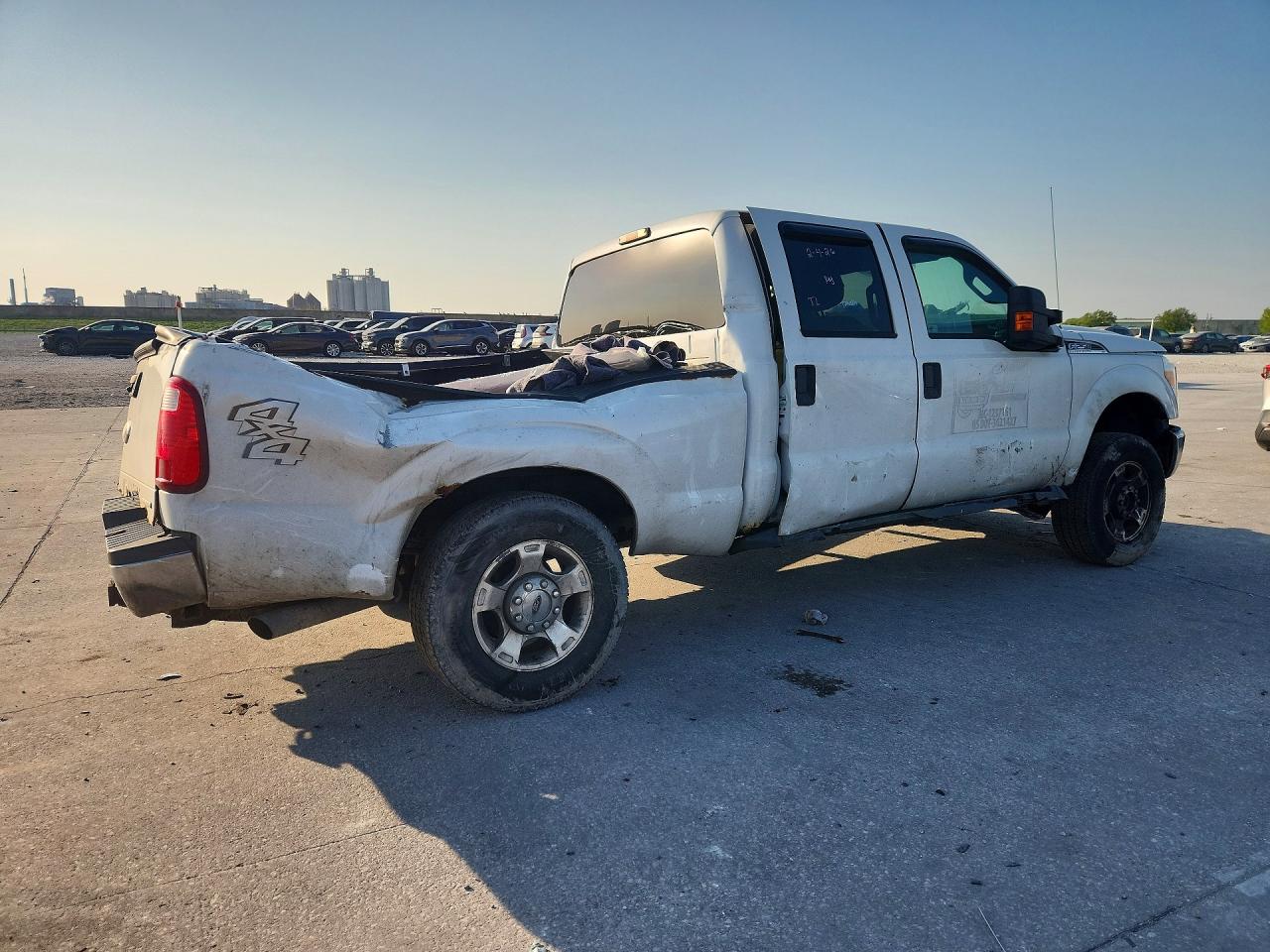 2012 Ford F250 Super Duty White vin: 1FT7W2B61CEA34787