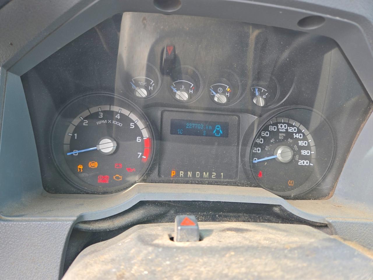 2014 Ford F250 Super Duty Белый vin: 1FT7W2B61EEA23954