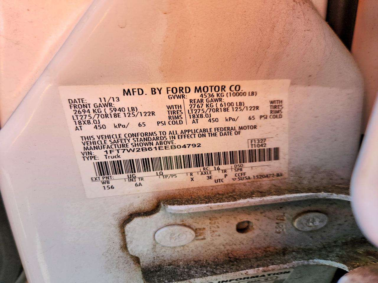 2014 Ford F250 Super Duty White vin: 1FT7W2B61EEB04792
