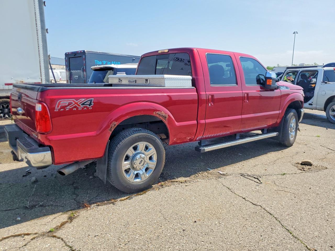 2014 Ford F250 Super Duty Red vin: 1FT7W2B61EEB60490