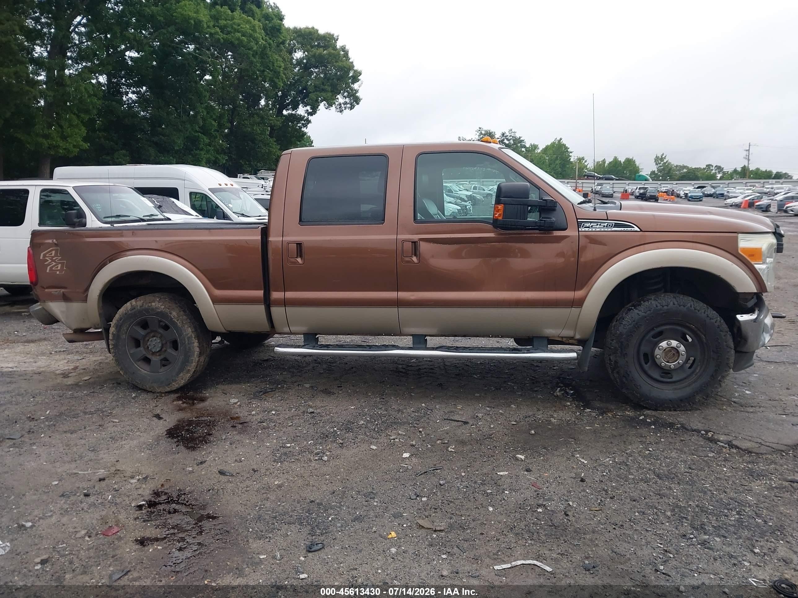 2011 Ford Super Duty F-250 Srw Lariat Brown vin: 1FT7W2B62BEB64057