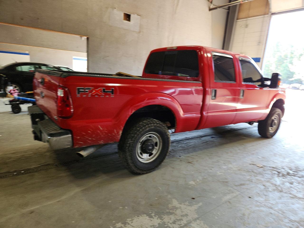 2011 Ford F250 Super Duty Red vin: 1FT7W2B62BEB99231