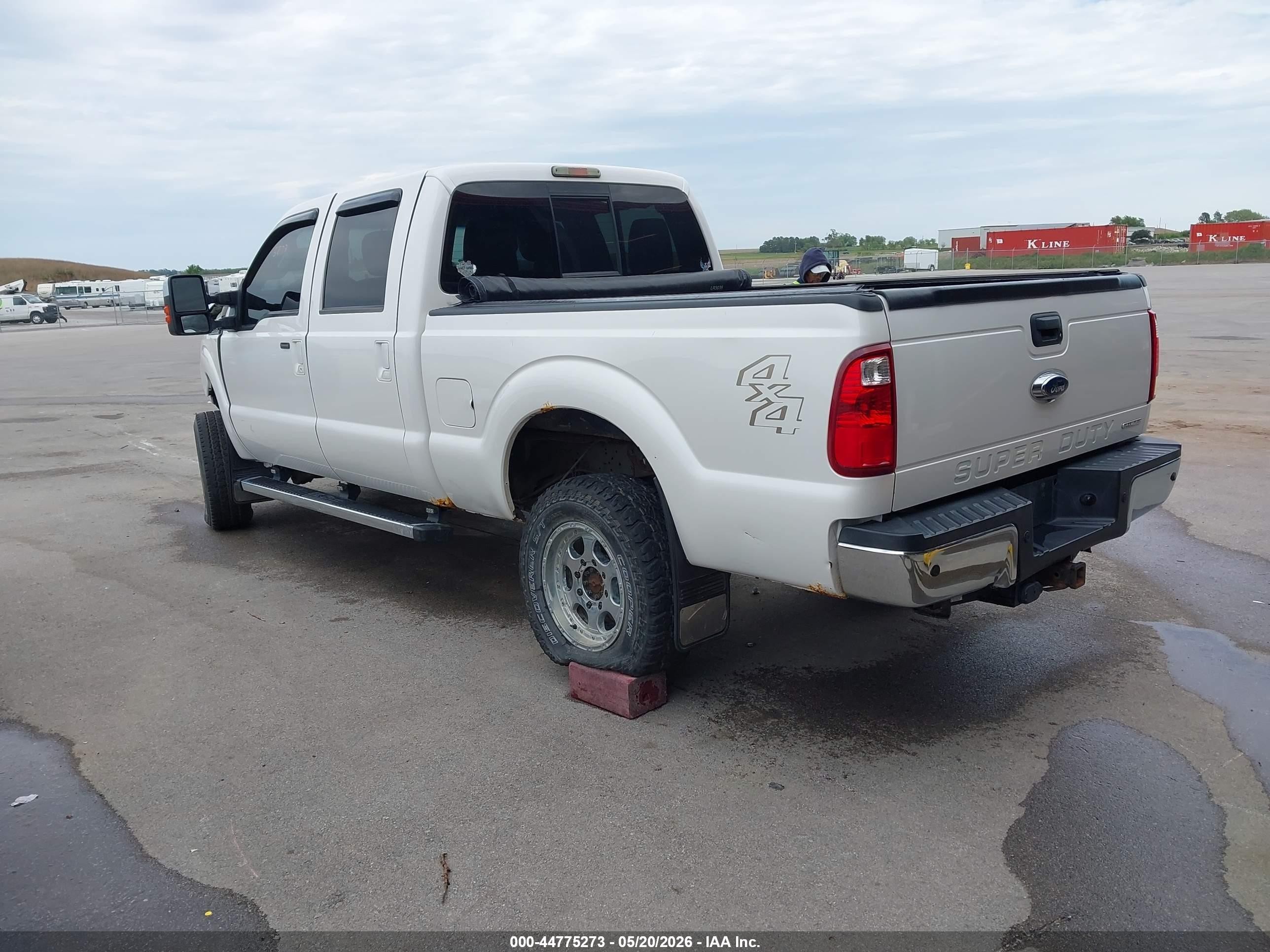 2013 Ford F-250 Lariat White vin: 1FT7W2B62DEB48850