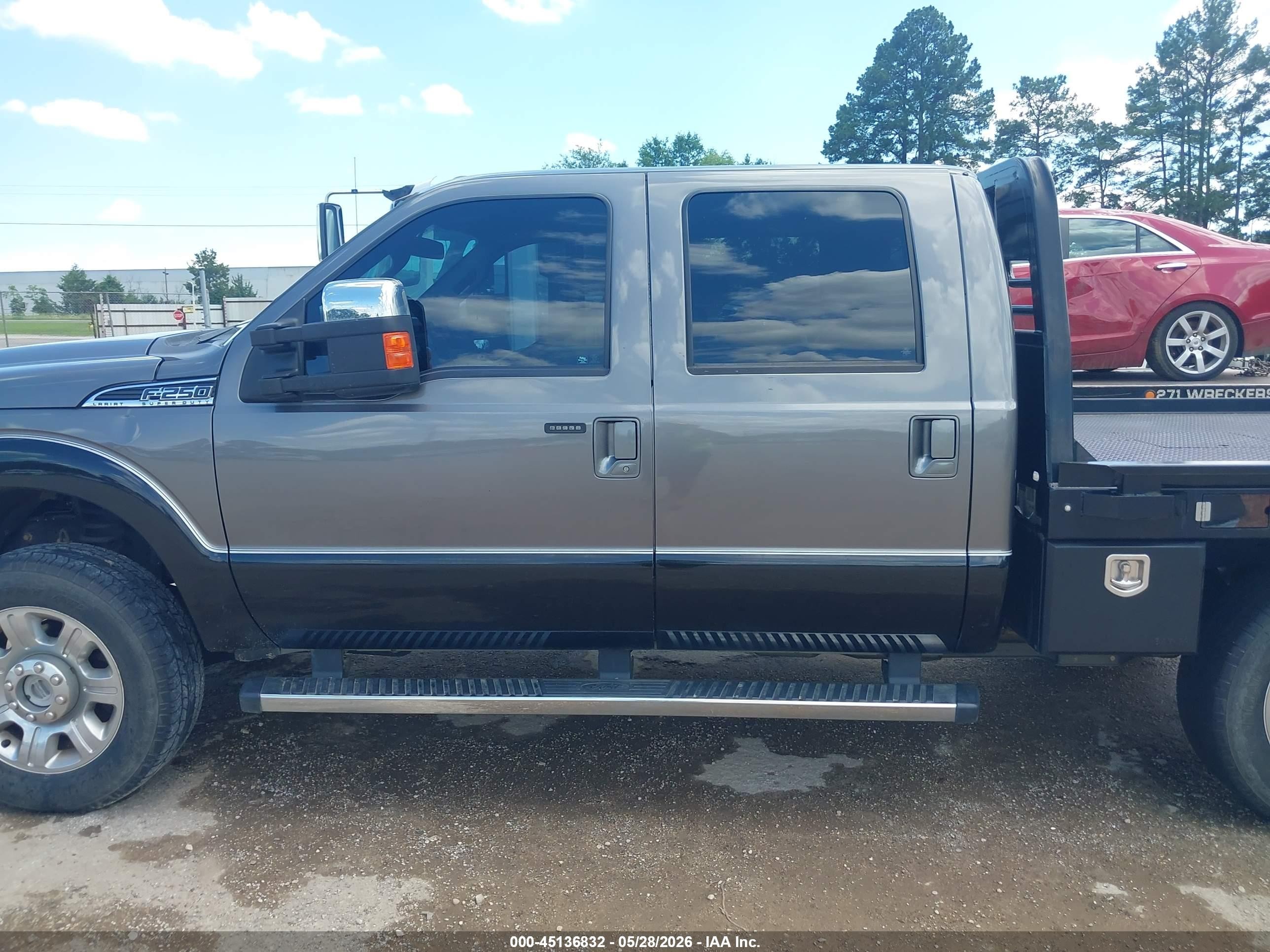 2014 Ford F-250 Lariat Серый vin: 1FT7W2B62EEA72595