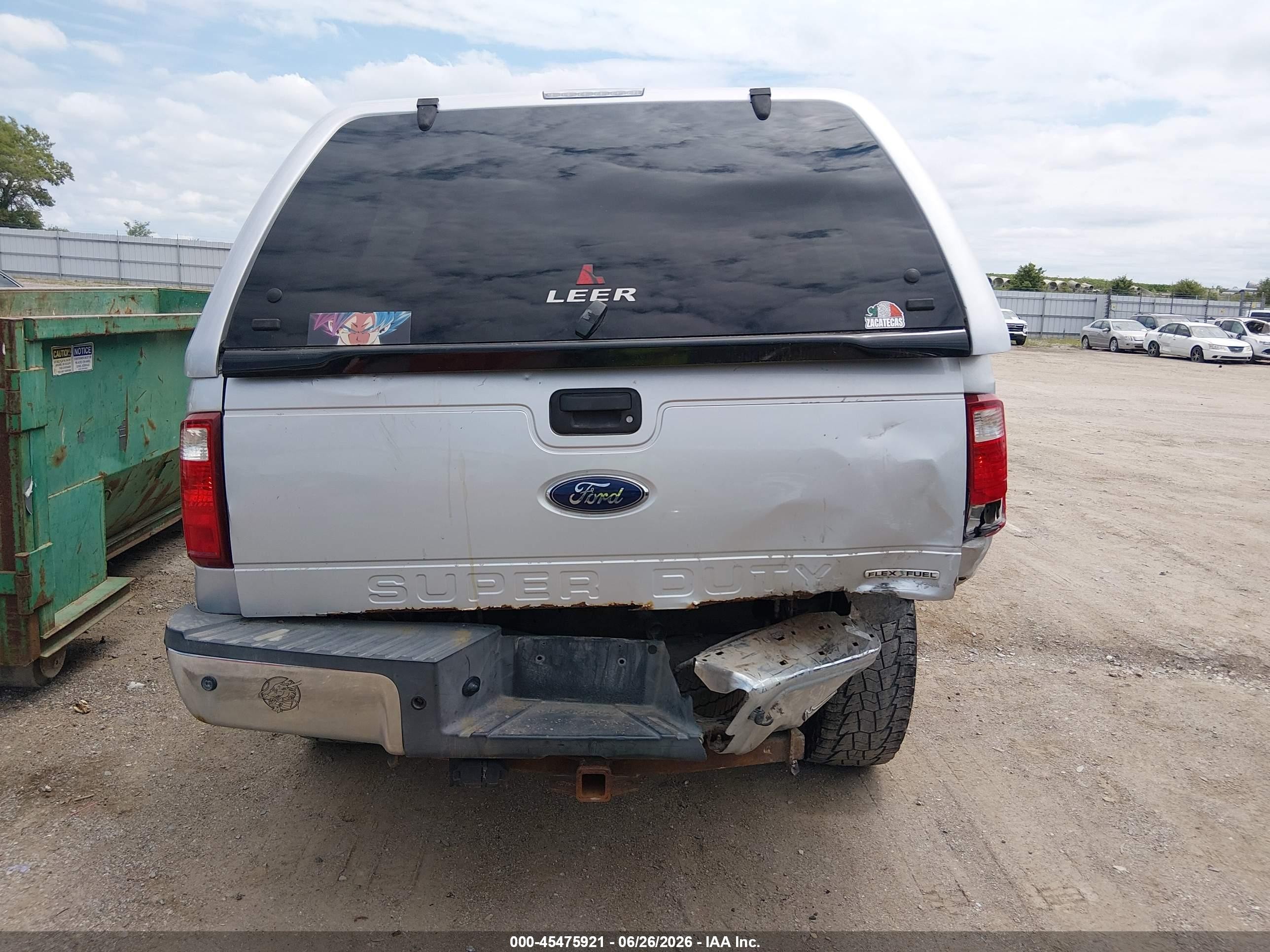 2015 Ford F-250 Xlt Серебряный vin: 1FT7W2B62FEB92379