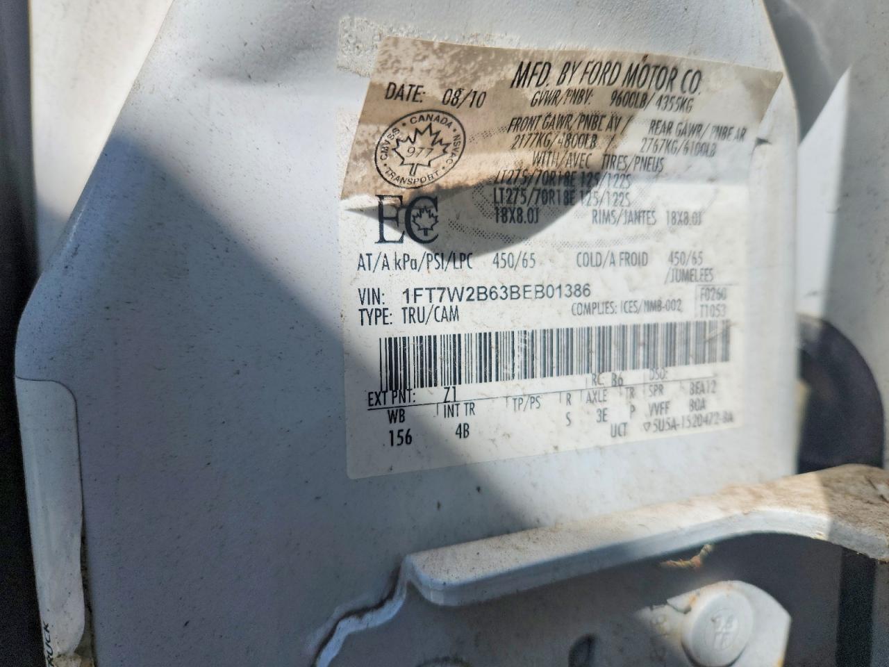 2011 Ford F250 Super Duty White vin: 1FT7W2B63BEB01386