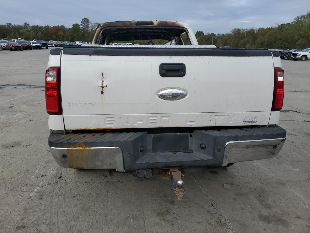 2012 Ford F250 Super Duty White vin: 1FT7W2B63CEB49004
