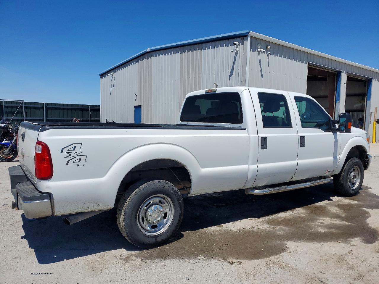 2012 Ford F250 Super Duty Белый vin: 1FT7W2B63CEC08519