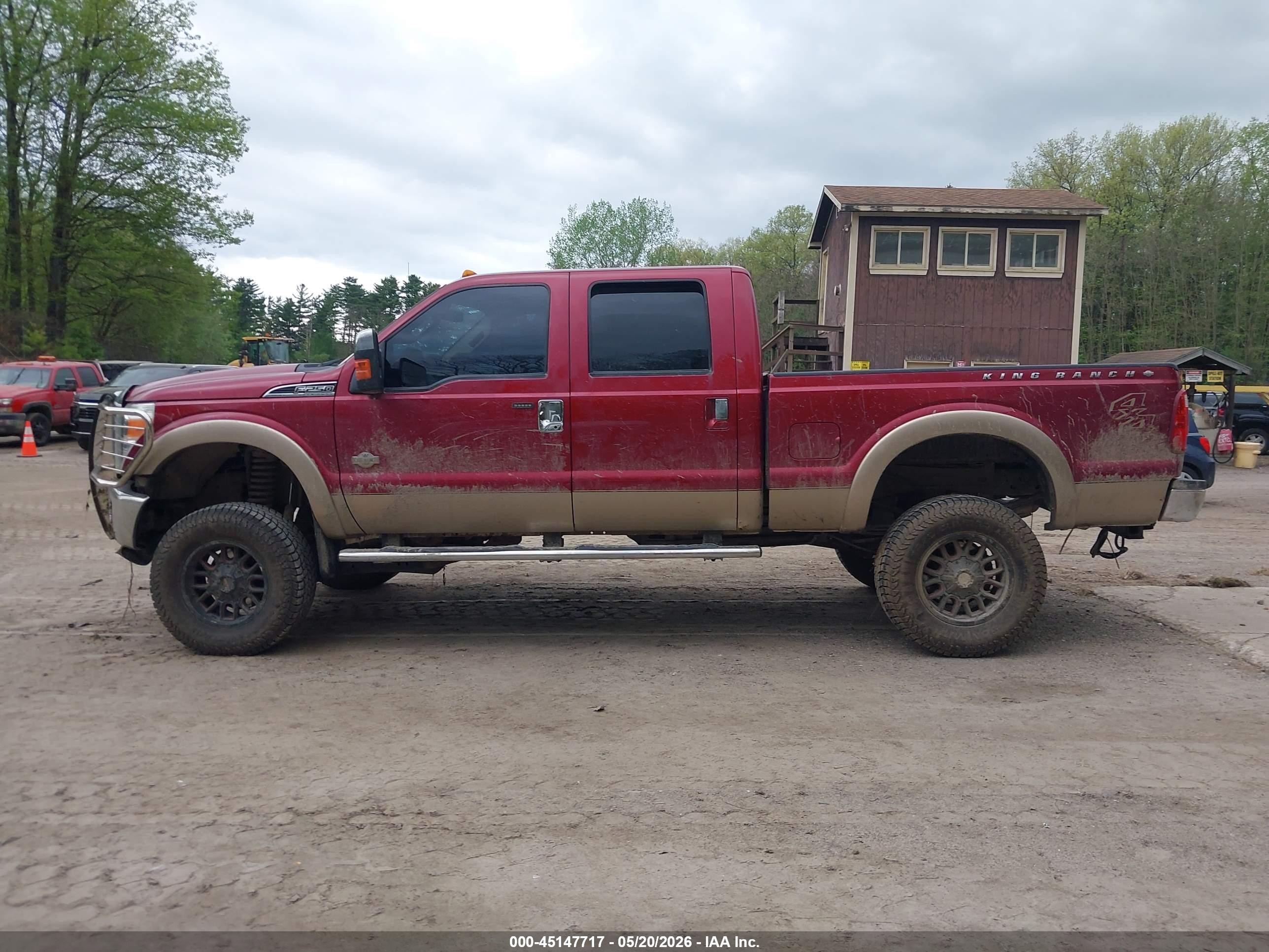 2013 Ford F250 Super Duty Red vin: 1FT7W2B63DEB16554