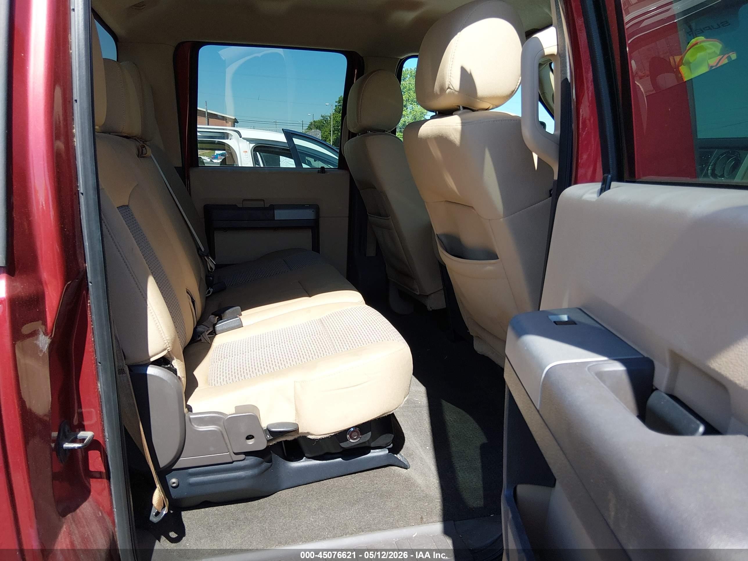 2015 Ford F-250 Xlt Burgundy vin: 1FT7W2B63FEA50347