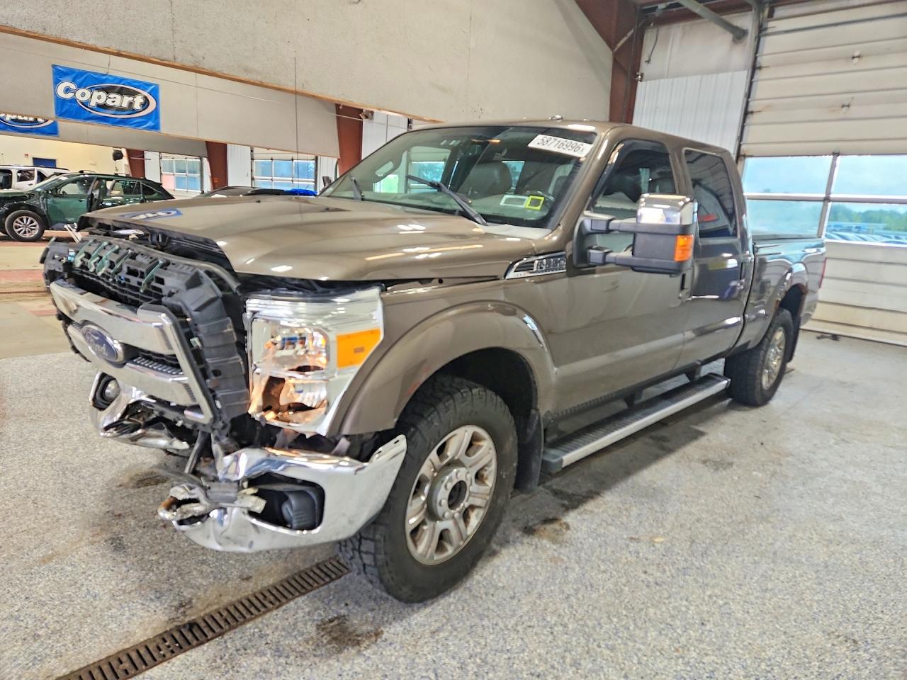 2015 Ford F250 Super Duty Желто-коричневый vin: 1FT7W2B63FEA56603