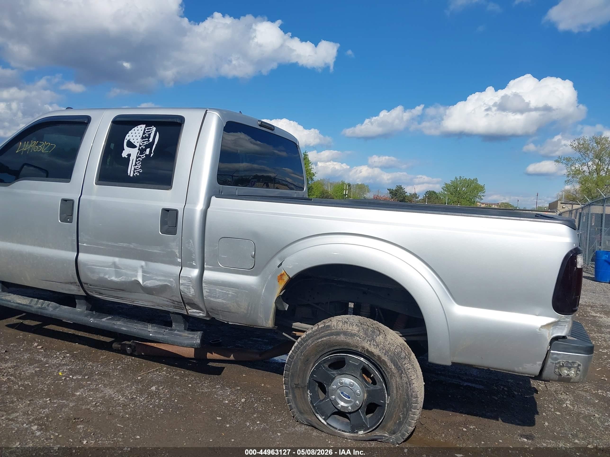 2016 Ford F-250 Xlt Silver vin: 1FT7W2B63GEC89379