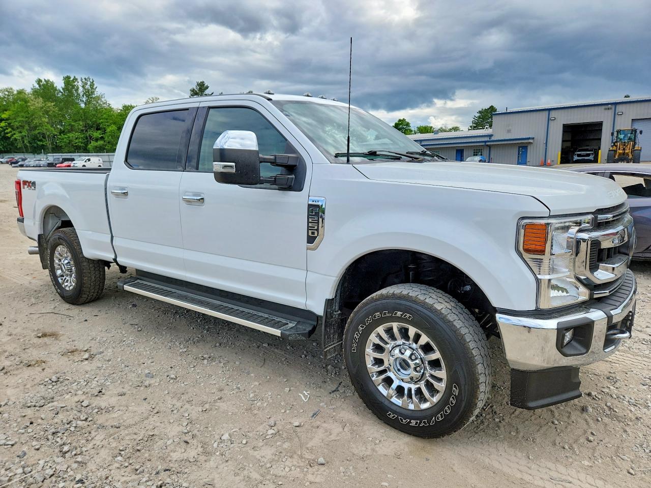 2022 Ford F250 Super Duty White vin: 1FT7W2B63NEF71695