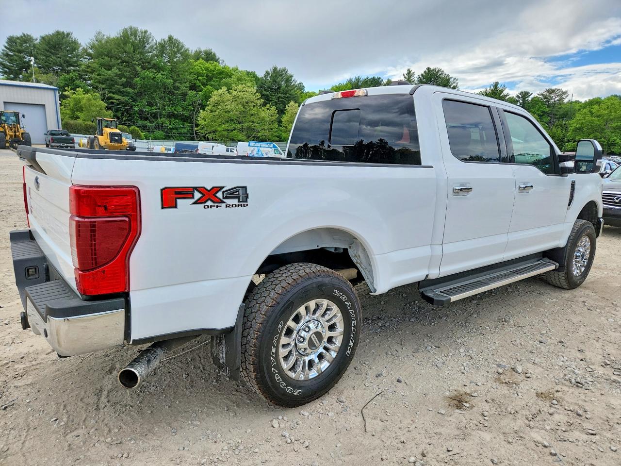 2022 Ford F250 Super Duty White vin: 1FT7W2B63NEF71695