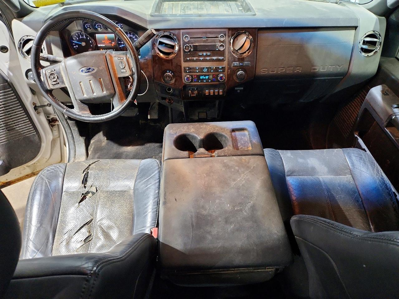 2011 Ford F250 Super Duty White vin: 1FT7W2B64BEA33471