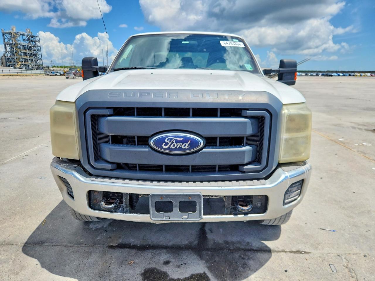 2013 Ford F250 Super Duty White vin: 1FT7W2B64DEB45030