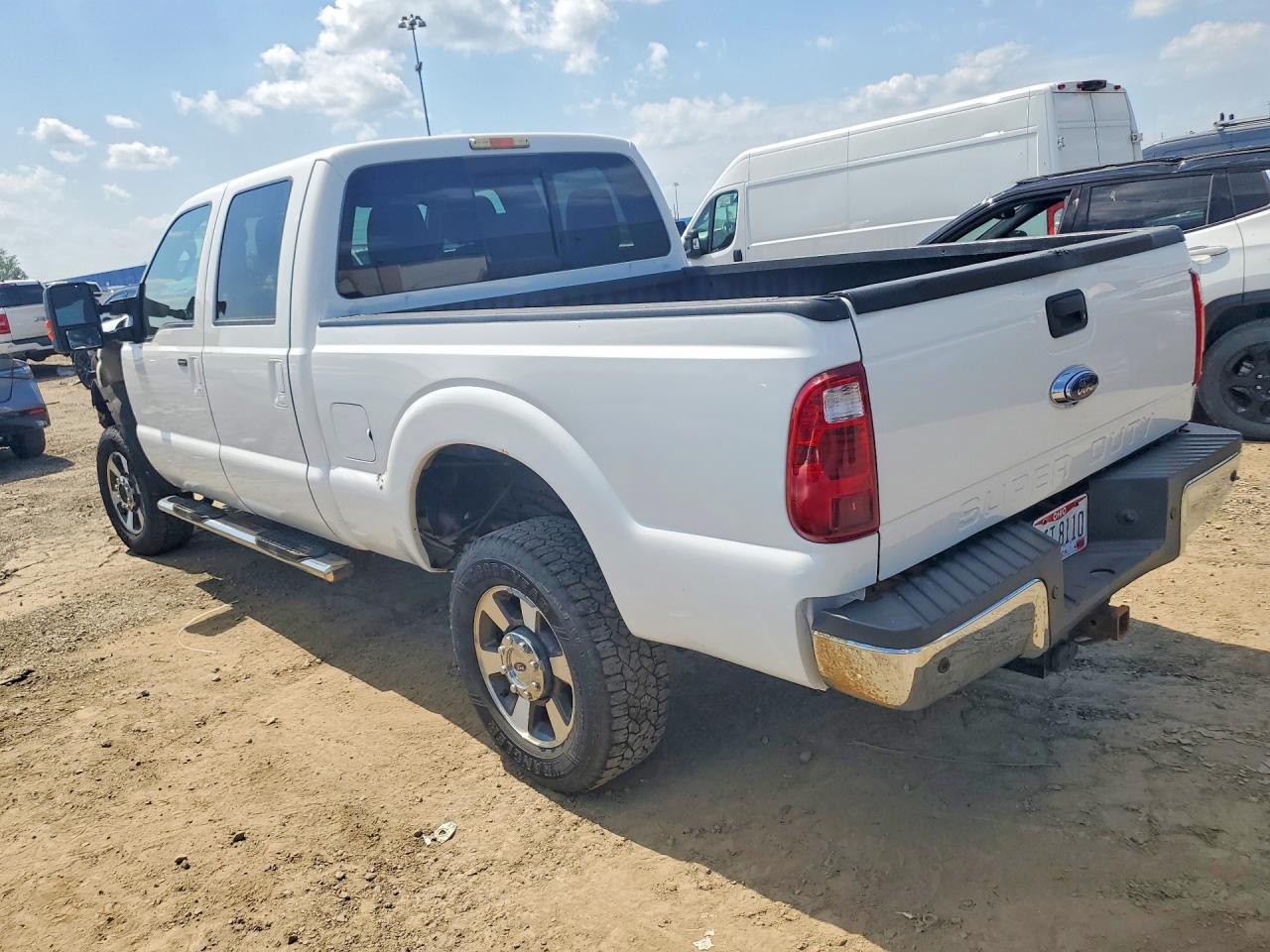 2015 Ford F250 Super Duty White vin: 1FT7W2B64FEA09256