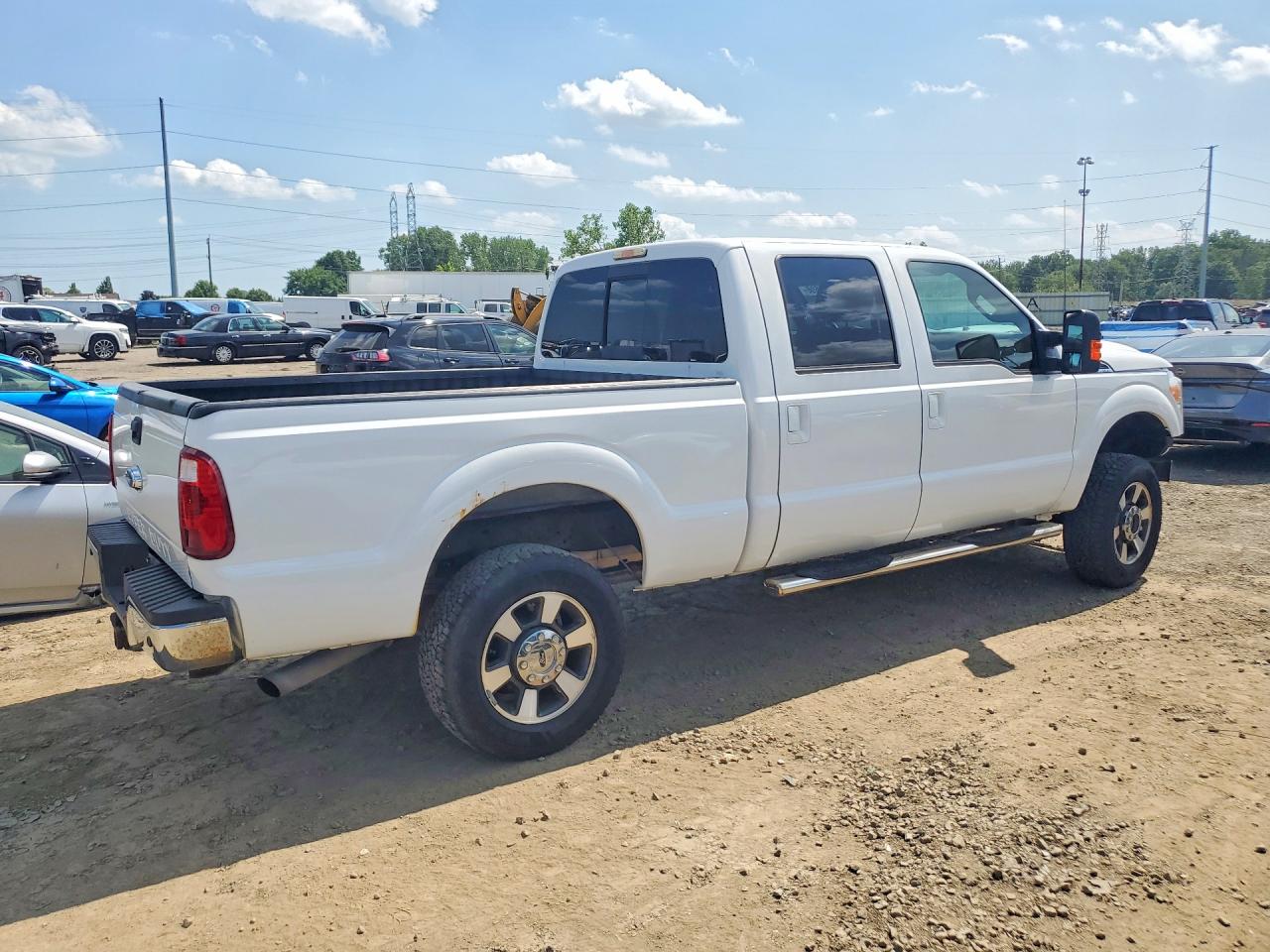 2015 Ford F250 Super Duty White vin: 1FT7W2B64FEA09256