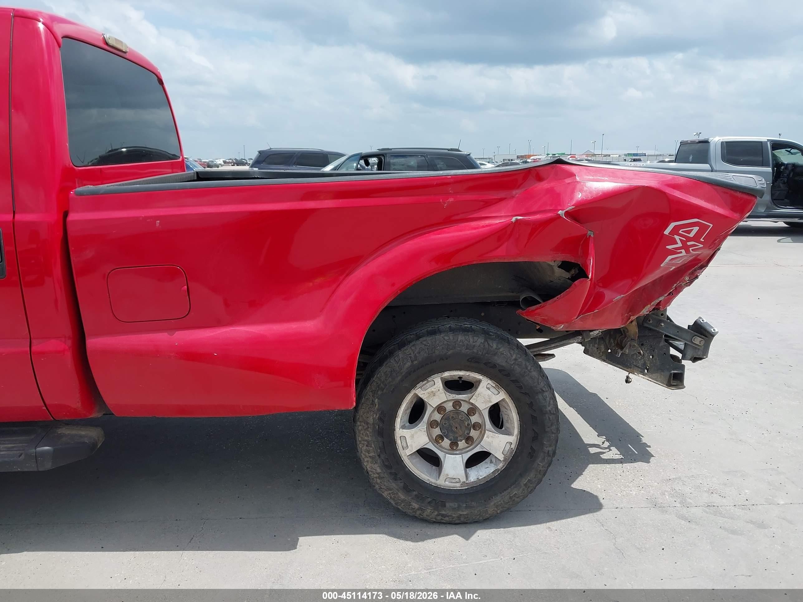 2015 Ford F-250 Xlt Red vin: 1FT7W2B64FEC49486