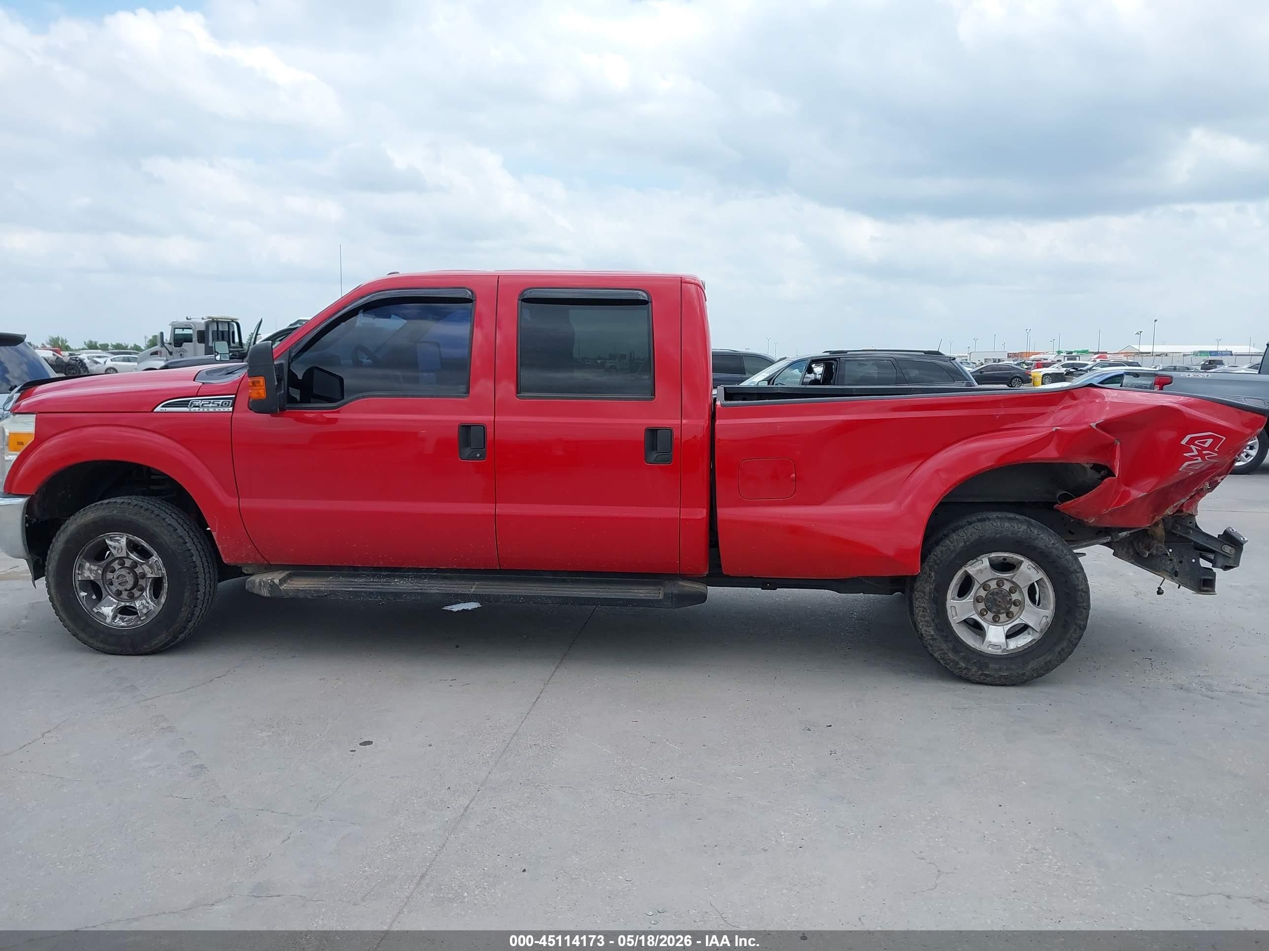 2015 Ford F-250 Xlt Red vin: 1FT7W2B64FEC49486