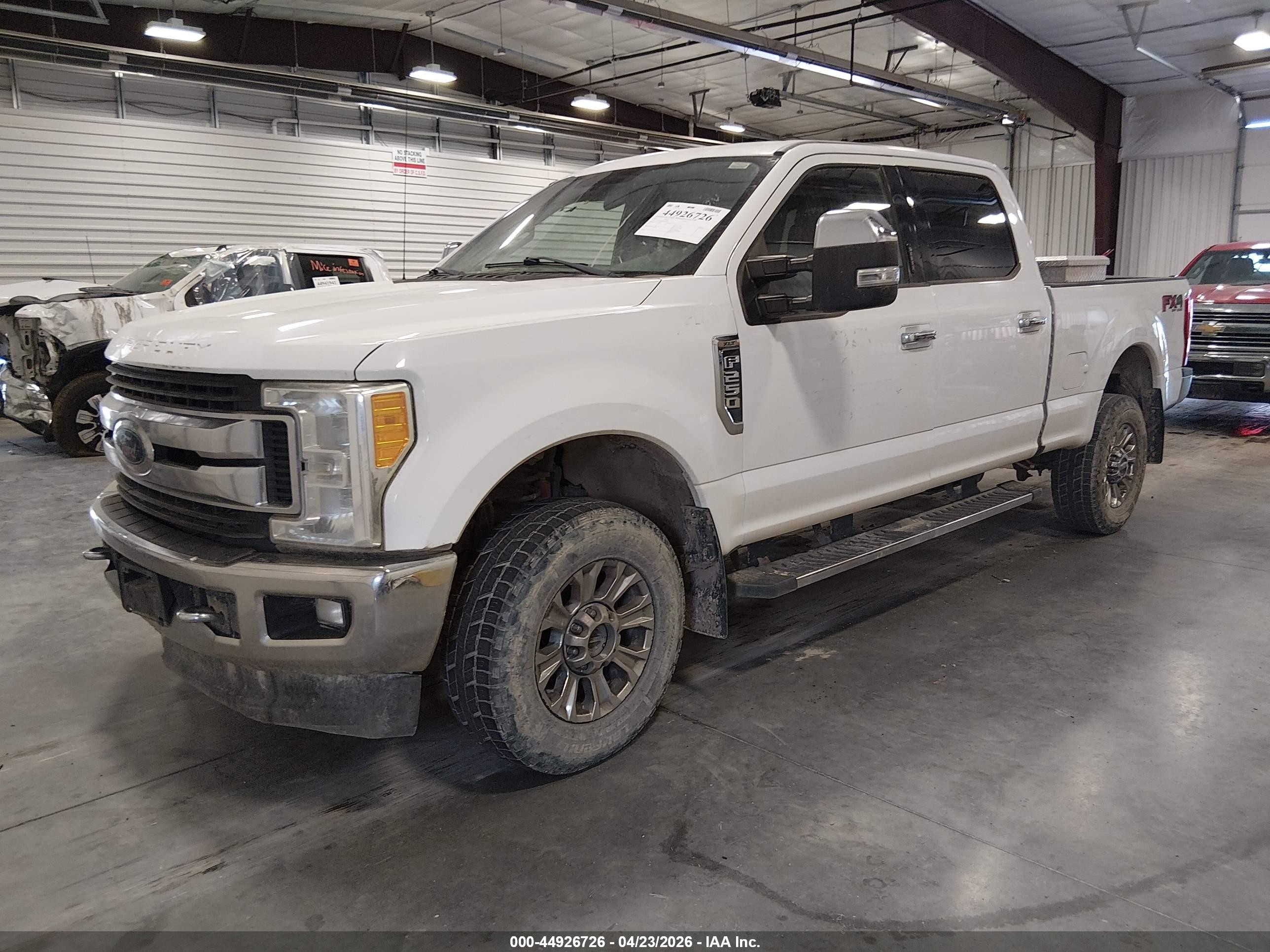 2017 Ford F-250 Xlt White vin: 1FT7W2B64HEB41453