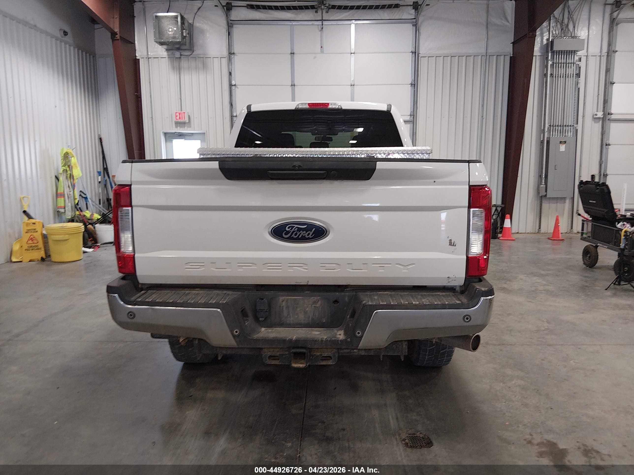 2017 Ford F-250 Xlt White vin: 1FT7W2B64HEB41453
