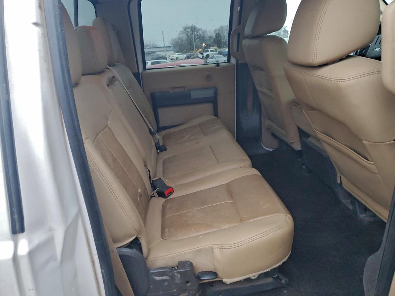2011 Ford F250 Super Duty White vin: 1FT7W2B65BEA35889