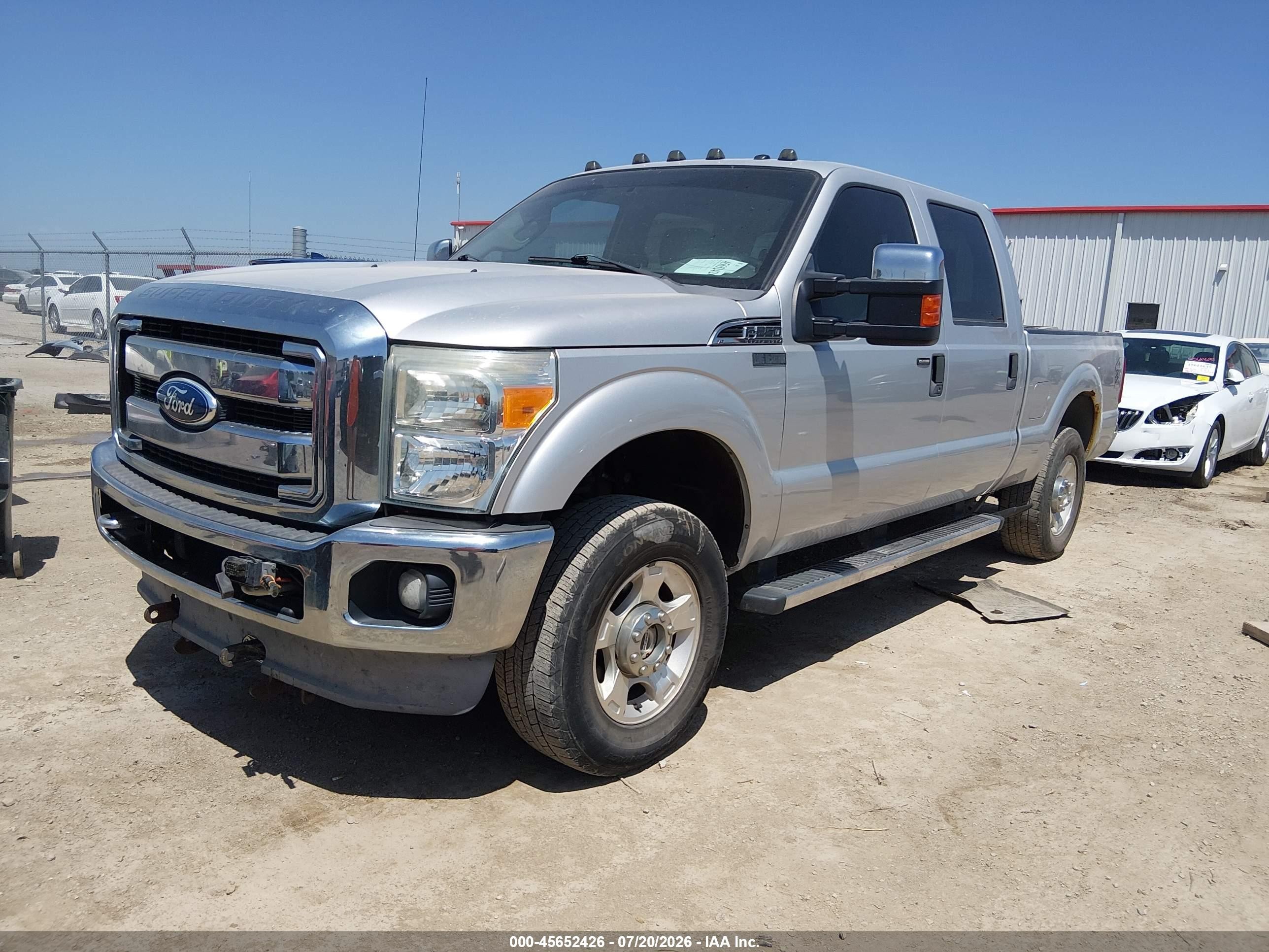 2011 Ford Super Duty F-250 Srw Xlt Серебряный vin: 1FT7W2B65BEC84922