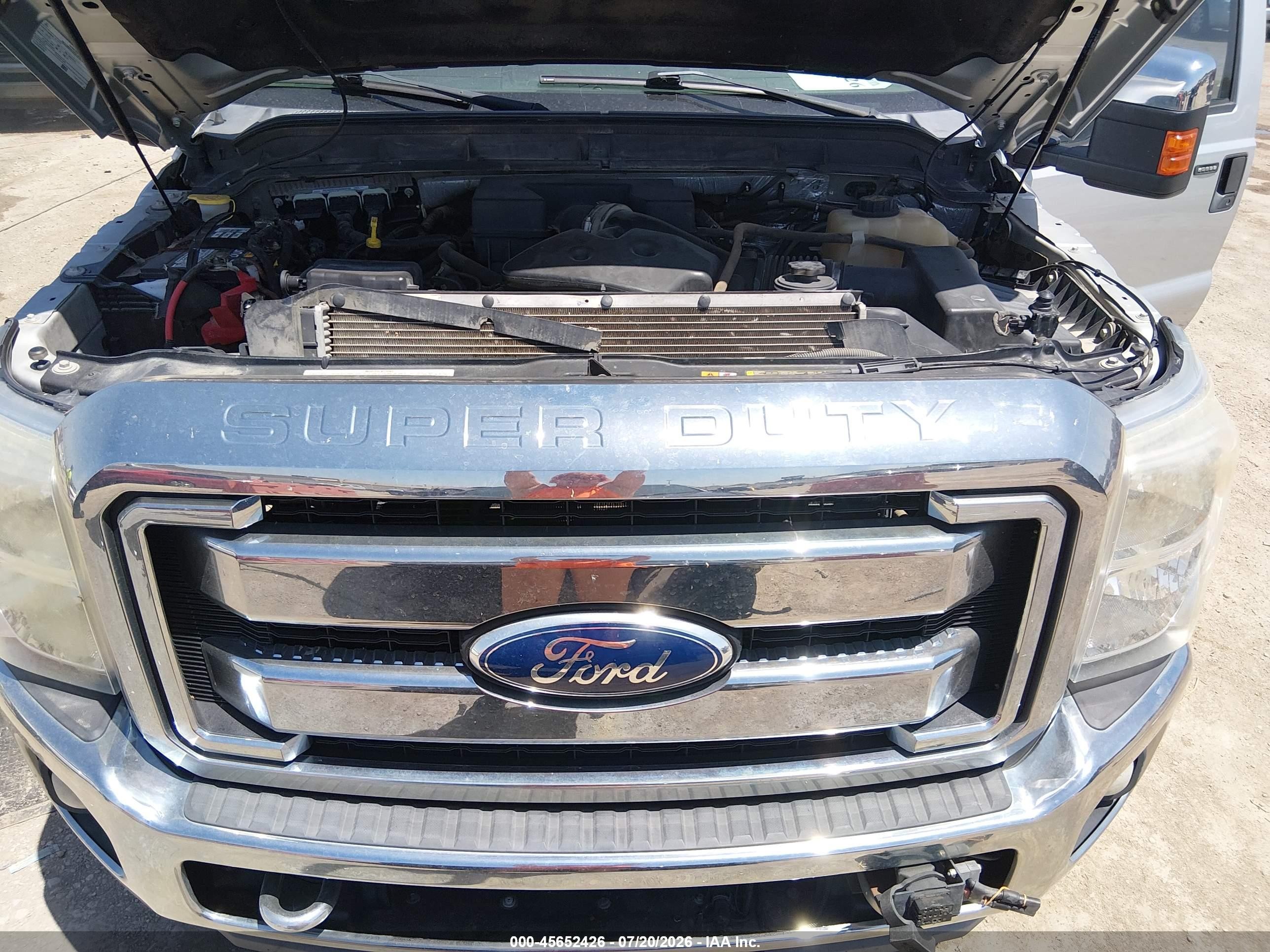 2011 Ford Super Duty F-250 Srw Xlt Серебряный vin: 1FT7W2B65BEC84922