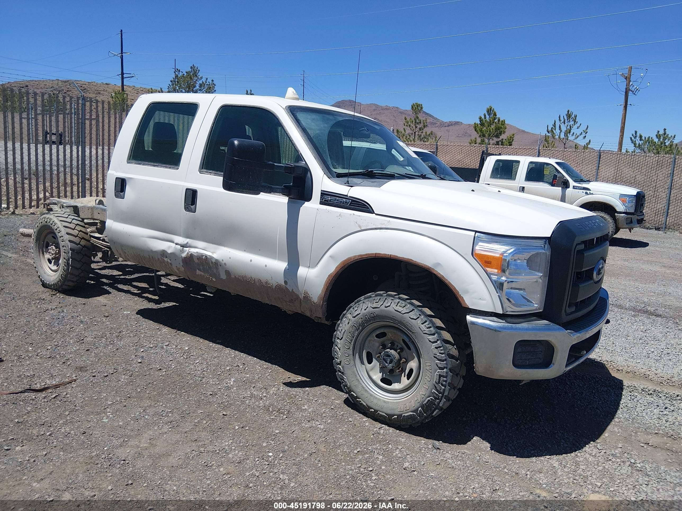 2012 Ford F-250 Xl Белый vin: 1FT7W2B65CEC06061