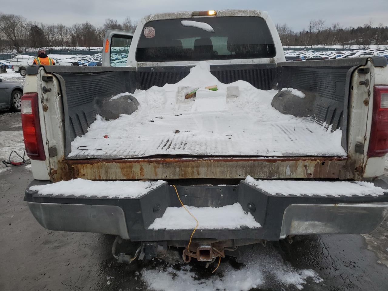 2014 Ford F250 Super Duty White vin: 1FT7W2B65EEA18448 Damage: Tailgate, Missing, Replacement Required