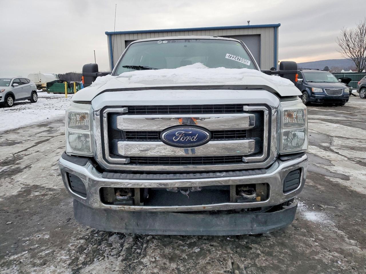 2014 Ford F250 Super Duty White vin: 1FT7W2B65EEA18448