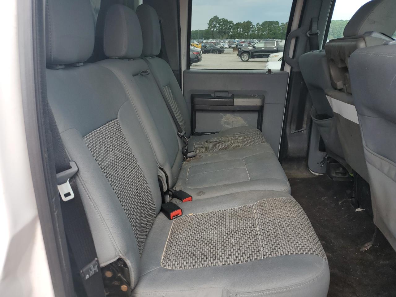 2015 Ford F250 Super Duty Белый vin: 1FT7W2B65FEA52309