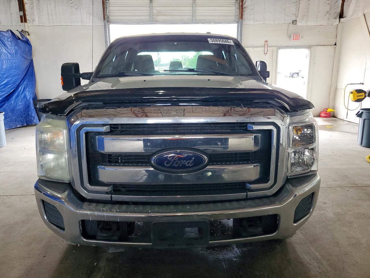 2015 Ford F250 Super Duty Silver vin: 1FT7W2B65FEC14794