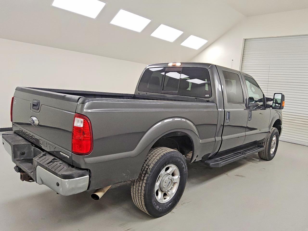 2015 Ford F250 Super Duty Gray vin: 1FT7W2B65FED10702