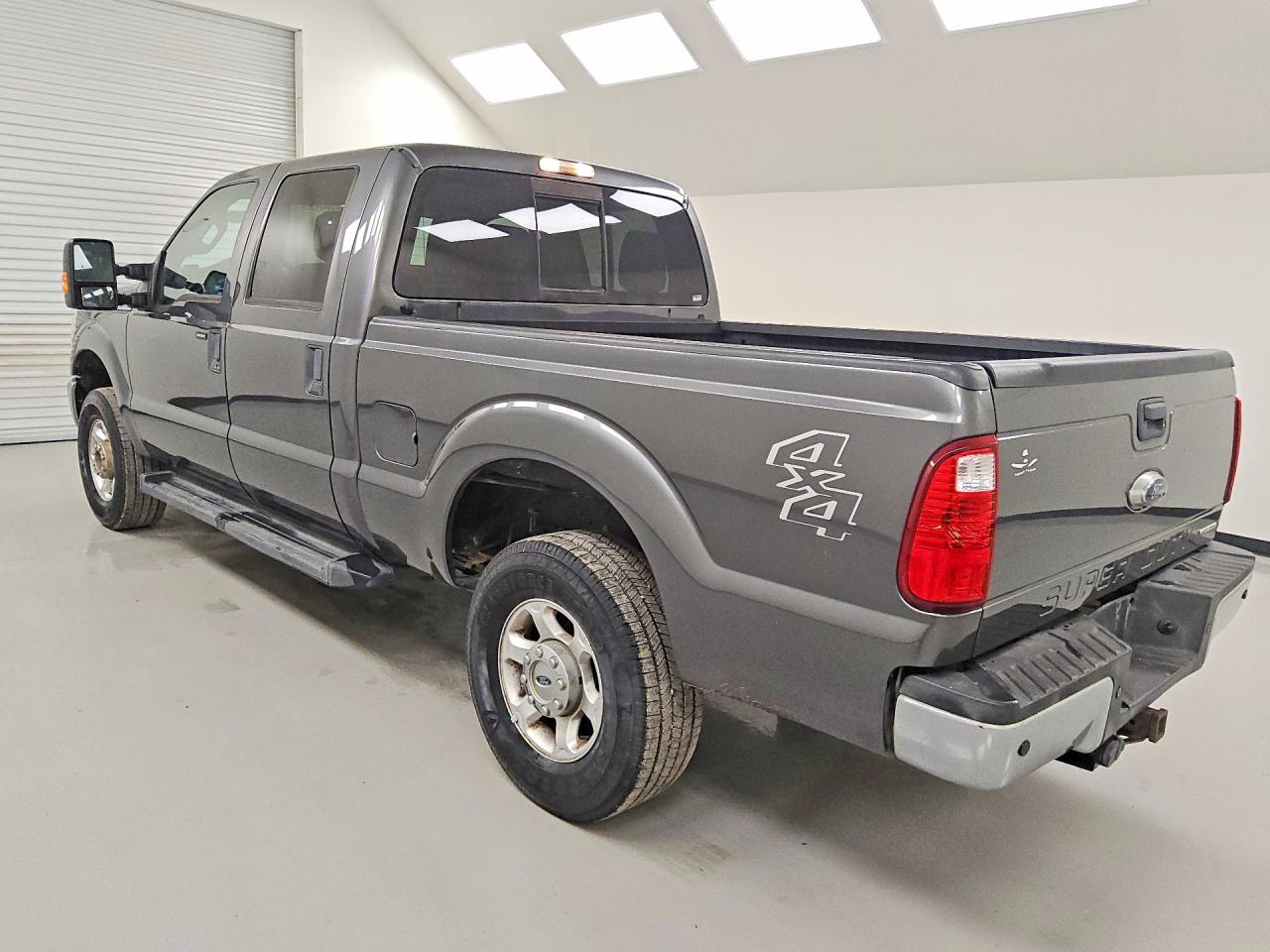 2015 Ford F250 Super Duty Gray vin: 1FT7W2B65FED10702