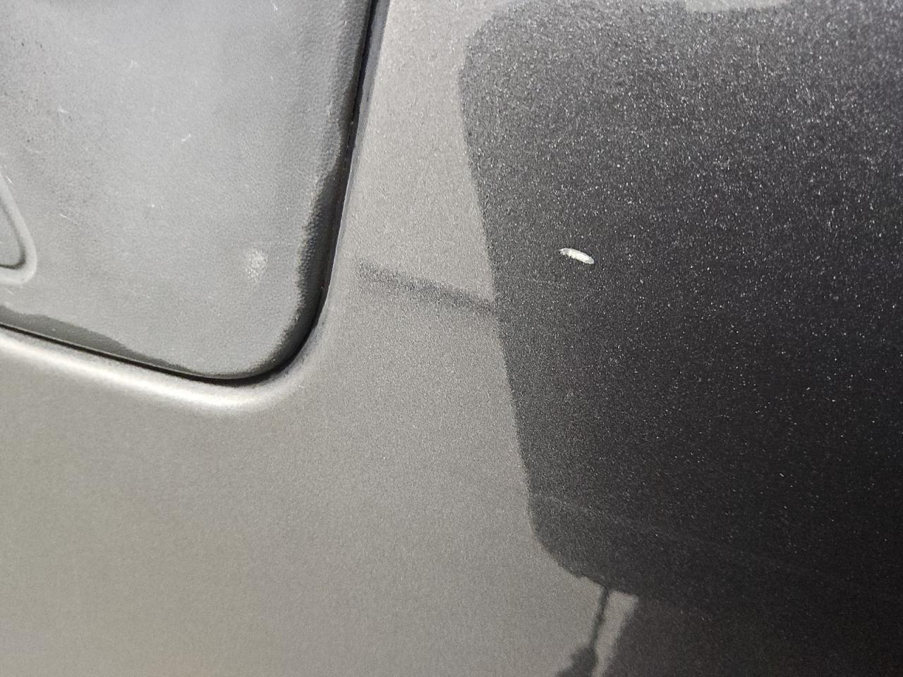 2015 Ford F250 Super Duty Gray vin: 1FT7W2B65FED10702 Damage: Right Rear Door, Heavy Scratch, 1/2 To 1 Inch