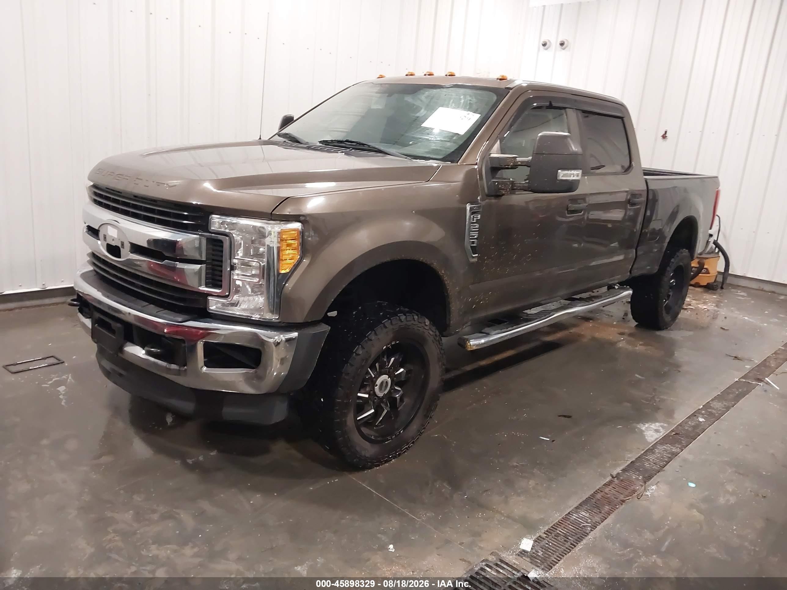 2017 Ford F-250 Xl Brown vin: 1FT7W2B65HED63502