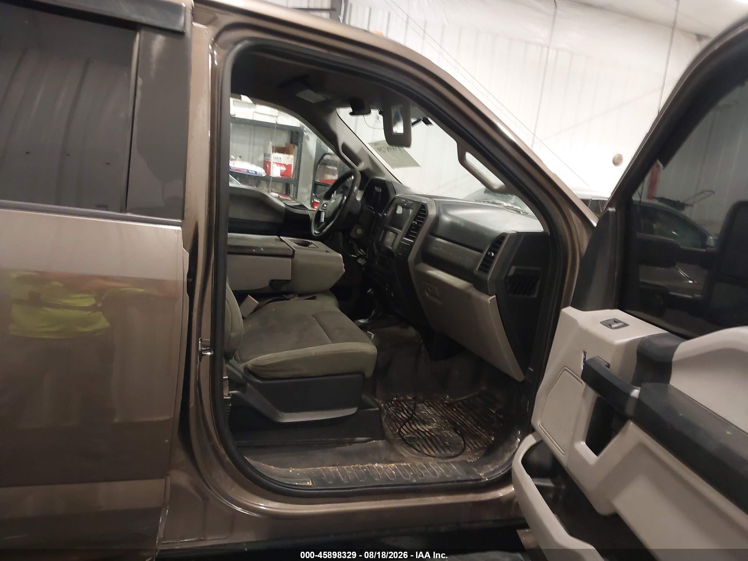 2017 Ford F-250 Xl Brown vin: 1FT7W2B65HED63502