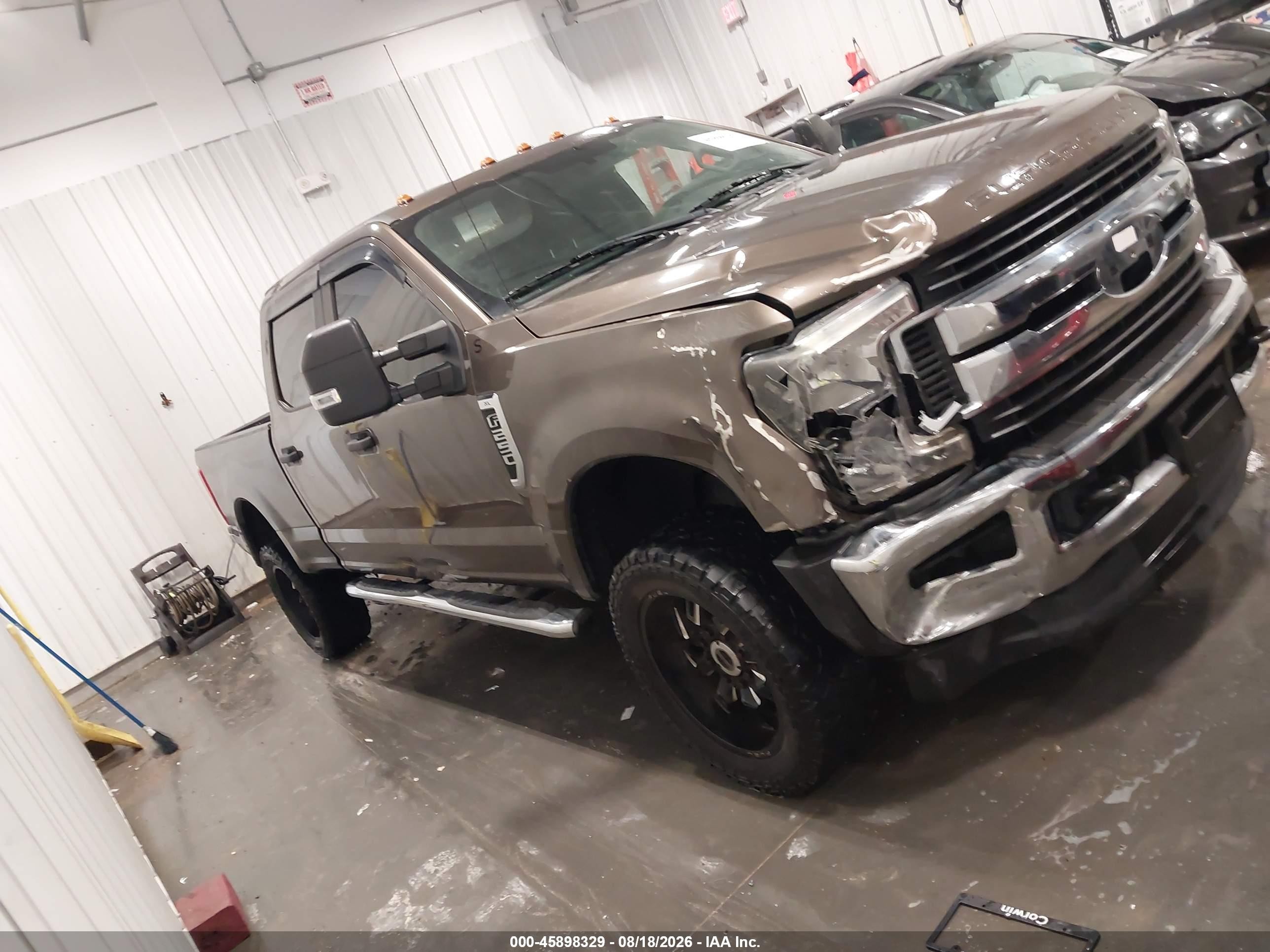 2017 Ford F-250 Xl Brown vin: 1FT7W2B65HED63502