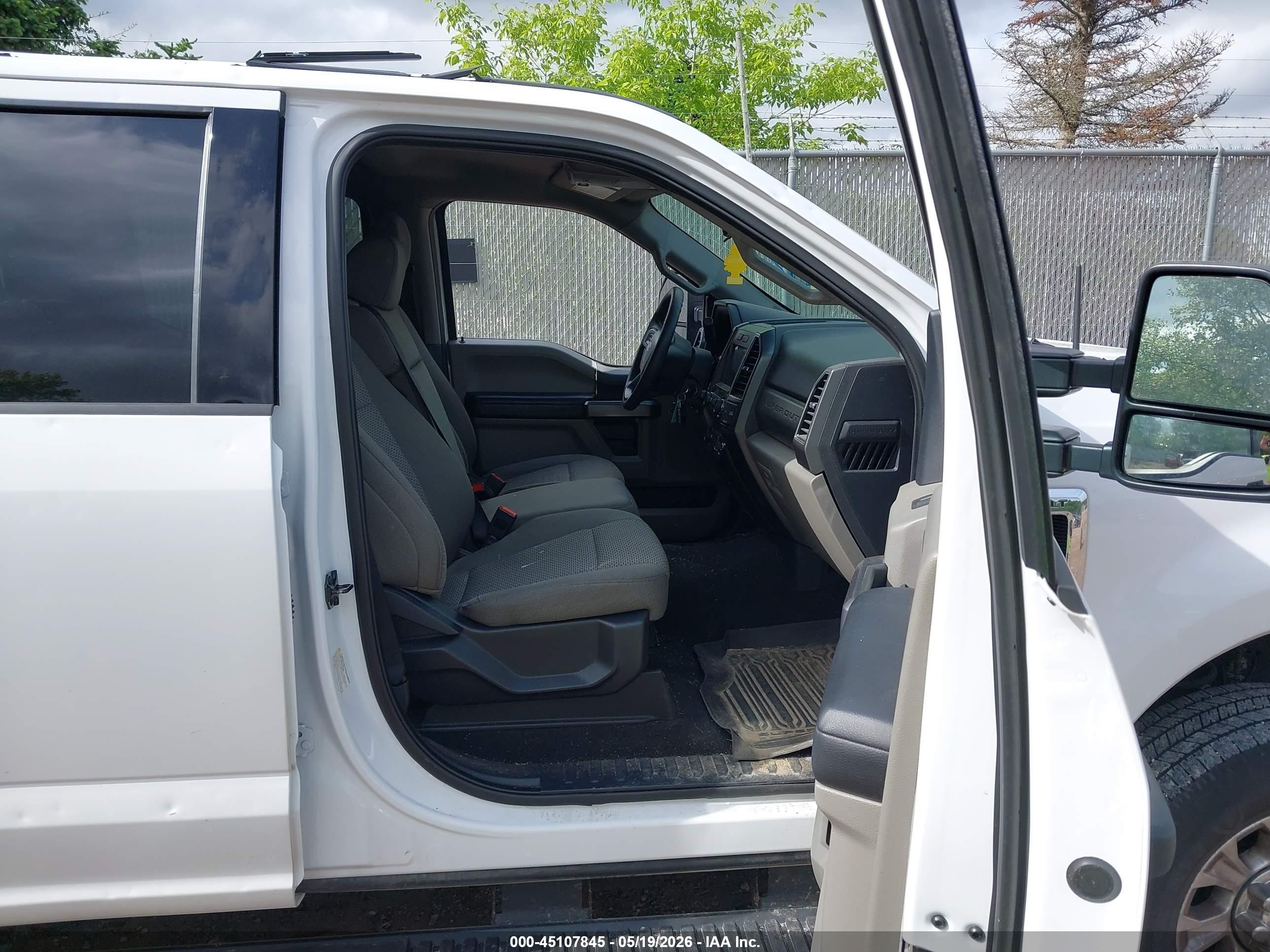 2022 Ford F-250 Xlt White vin: 1FT7W2B65NEF34616