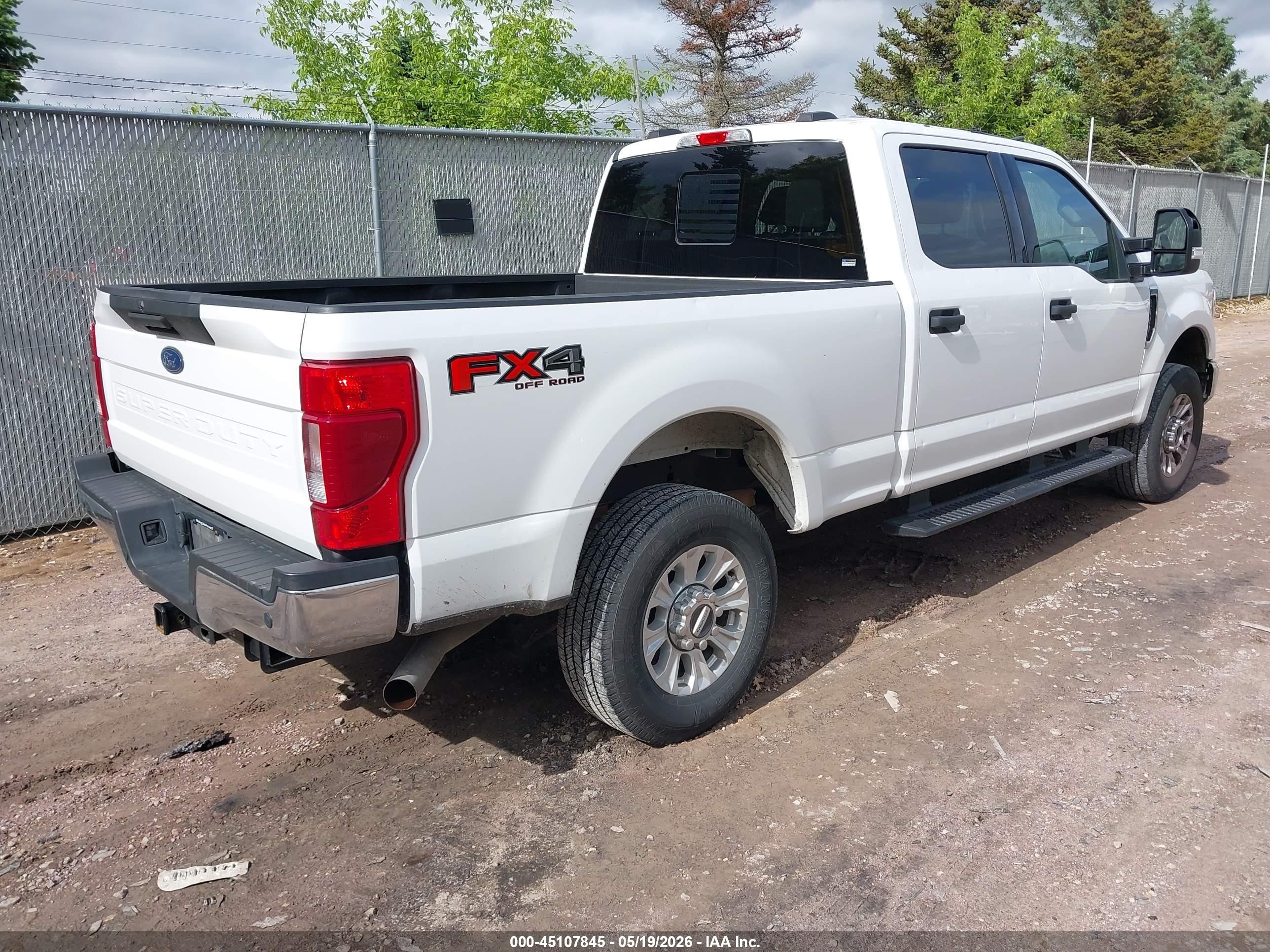 2022 Ford F-250 Xlt White vin: 1FT7W2B65NEF34616