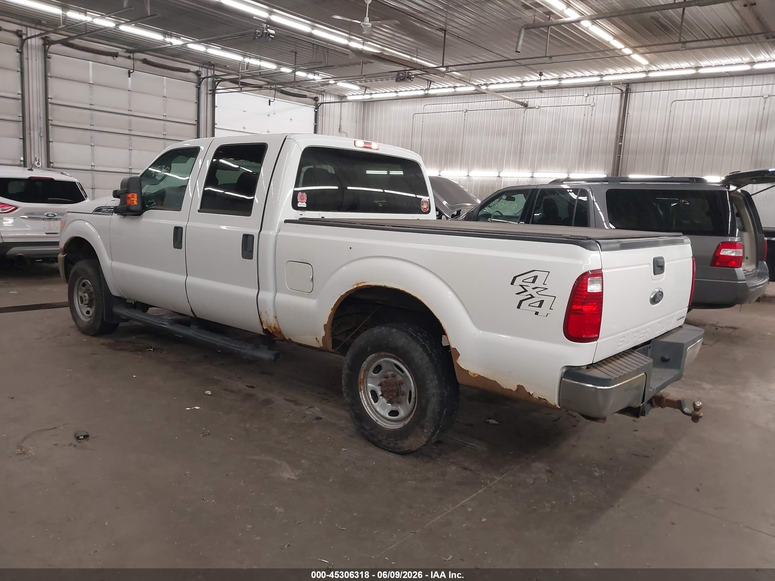 2012 Ford F-250 Xlt White vin: 1FT7W2B67CEA72458