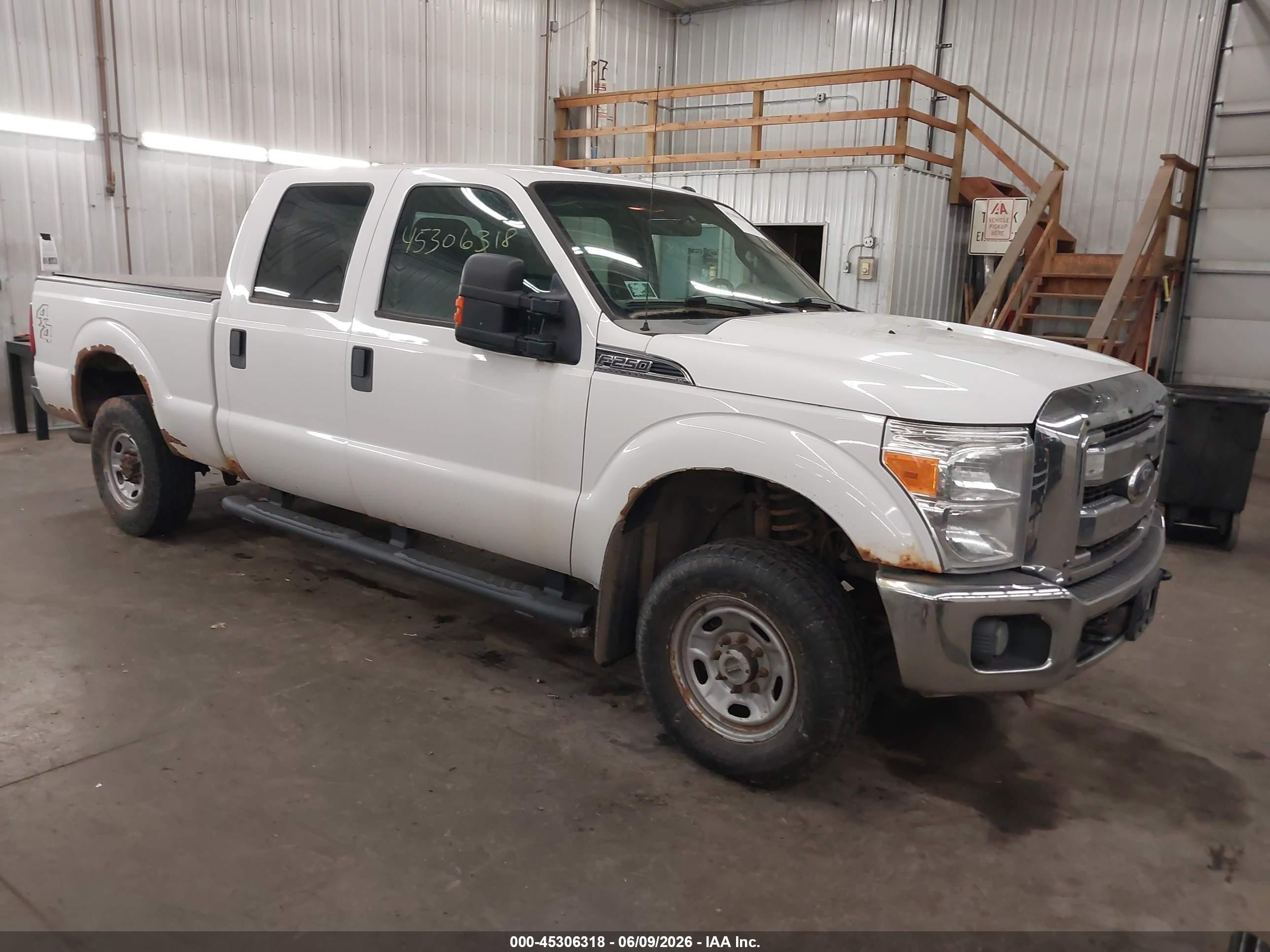 2012 Ford F-250 Xlt White vin: 1FT7W2B67CEA72458